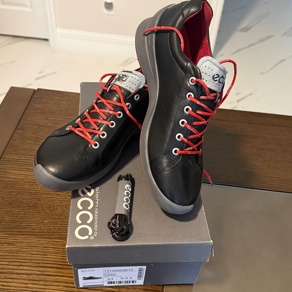 *NEW Ecco Biom Black Hybrid Shoes with Red Accents size 43 (9-9.5)